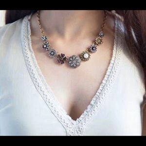 Bon Chic necklace and drop earrings set